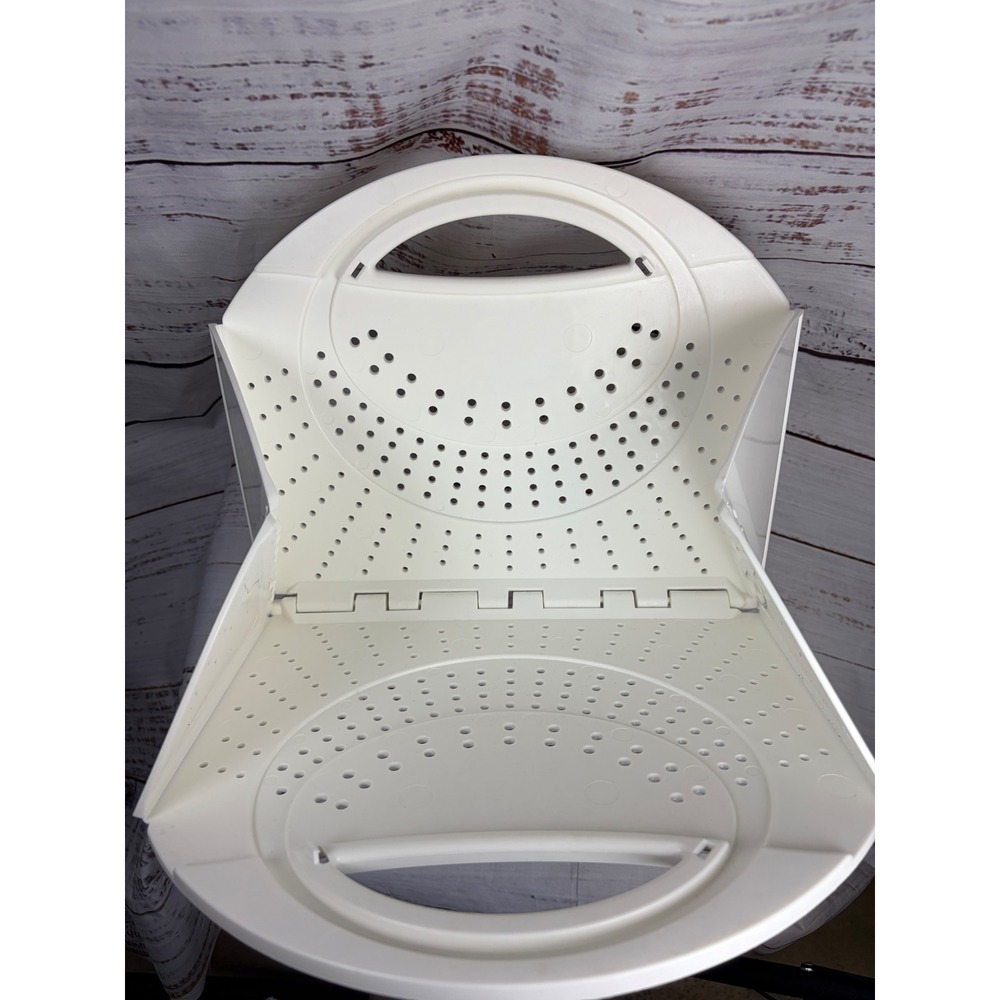 As seen on TV Flat Fold Colander White Plastic Collapsible Strainer USA Made - Picture 7 of 7